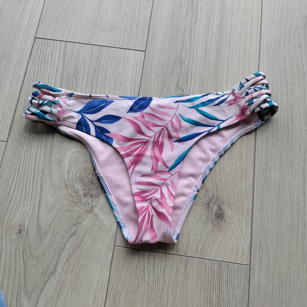 Hollister swim bottom